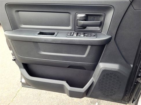 Used 2017 RAM 1500 Express image 13