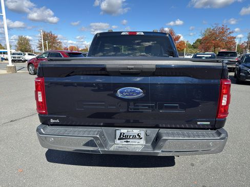 Used 2021 Ford F150 XLT image 6