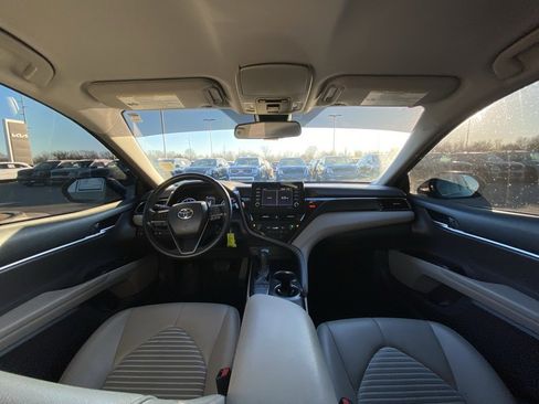 Used 2023 Toyota Camry SE image 22