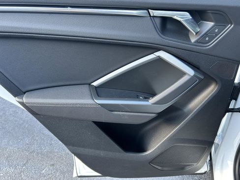 Certified 2025 Audi Q3 2.0T Premium w/ Black Optic Sport Package image 20