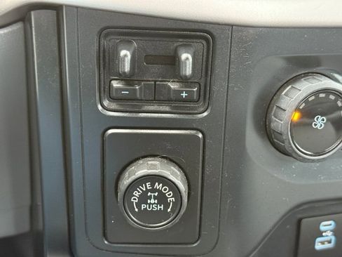 Used 2022 Ford F150 XL w/ Equipment Group 101A High image 27