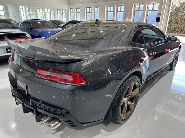Used 2015 Chevrolet Camaro SS w/ RS Package RWD image 2