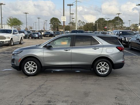 Used 2023 Chevrolet Equinox LT FWD image 12