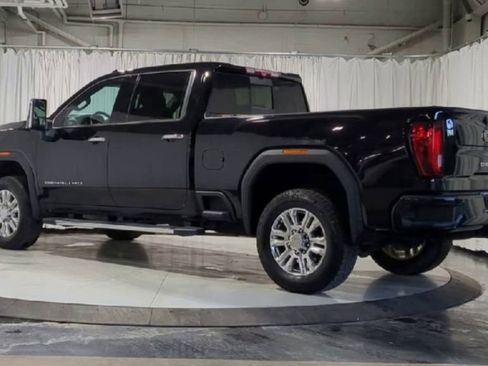 Used 2021 GMC Sierra 2500 Denali w/ Denali Ultimate Package image 8