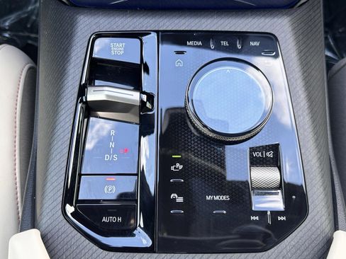 Used 2025 BMW X3 xDrive30i w/ Convenience Package image 11