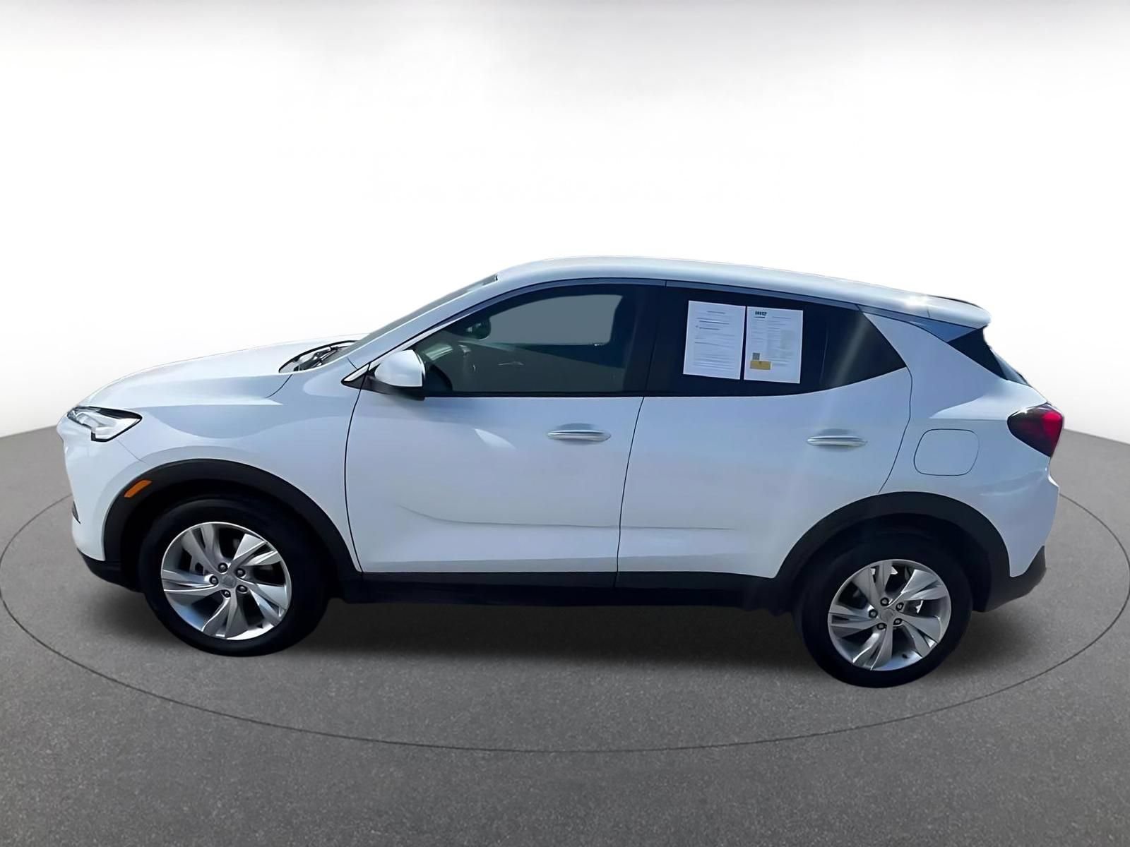 Used 2025 Buick Encore GX Preferred FWD image 8