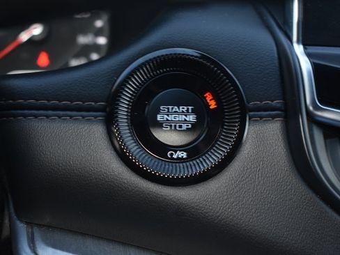 Used 2023 Jeep Compass Limited image 21