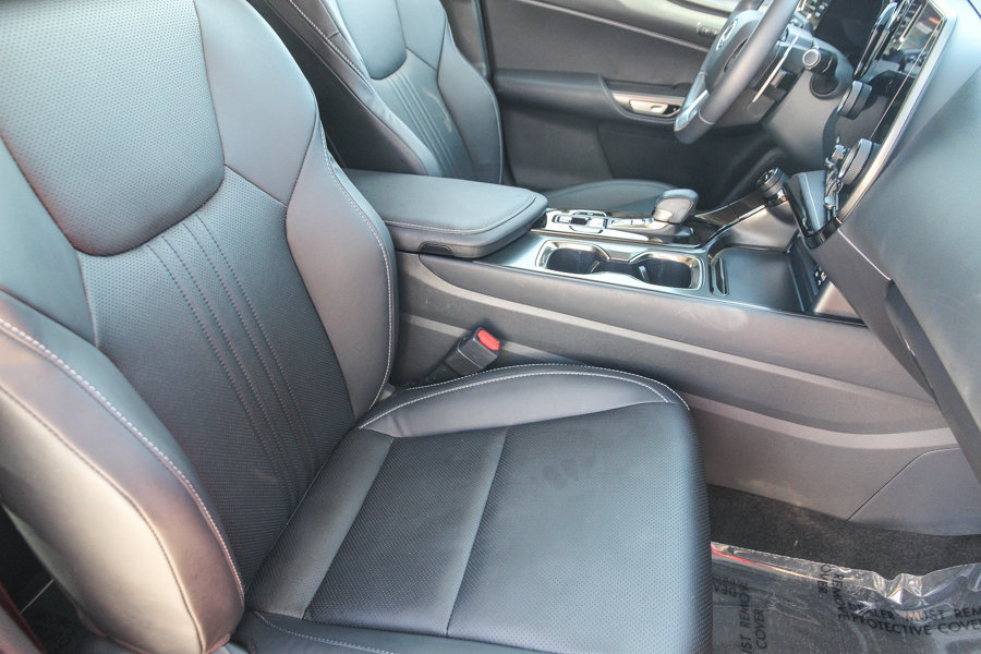 Certified 2025 Lexus NX 250 FWD w/ Accessory Package (2T) image 18