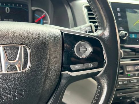 Used 2019 Honda Pilot Touring image 20