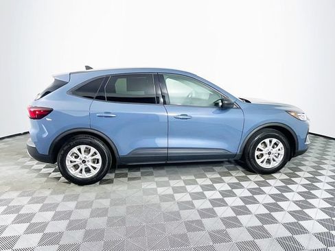 Used 2025 Ford Escape Active FWD image 9