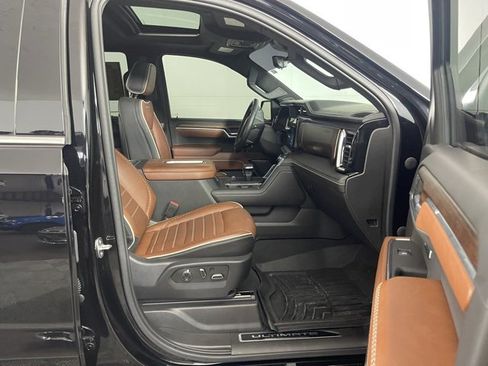 Used 2022 GMC Sierra 1500 Denali Ultimate image 18