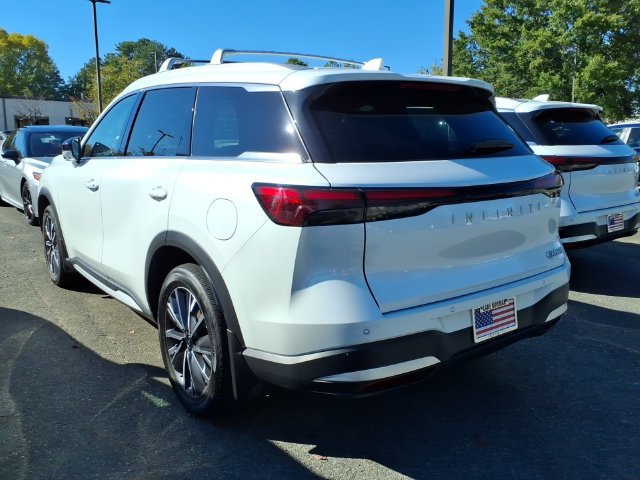 Certified 2026 INFINITI QX60 Luxe w/ Family Package AWD/4WD image 6