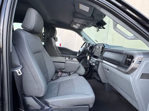 Used 2025 Ford F150 XLT w/ Equipment Group 301A Standard image 25