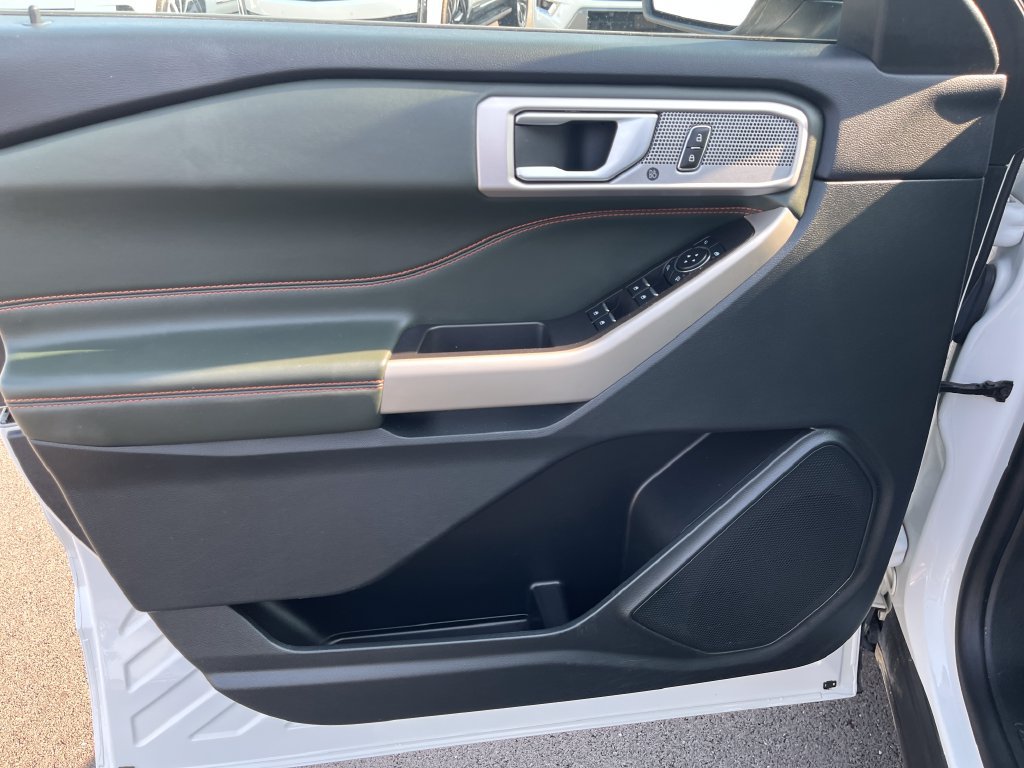 Used 2024 Ford Explorer Timberline w/ Timberline Technology Package AWD/4WD image 11