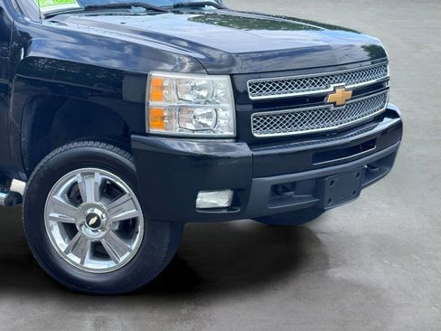 Used 2013 Chevrolet Silverado 1500 LTZ AWD/4WD image 3