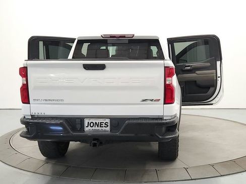 Used 2022 Chevrolet Silverado 1500 ZR2 image 14