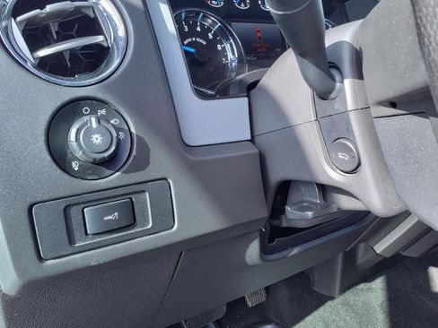 Used 2014 Ford F150 XLT w/ Equipment Group 302A Luxury AWD/4WD image 15