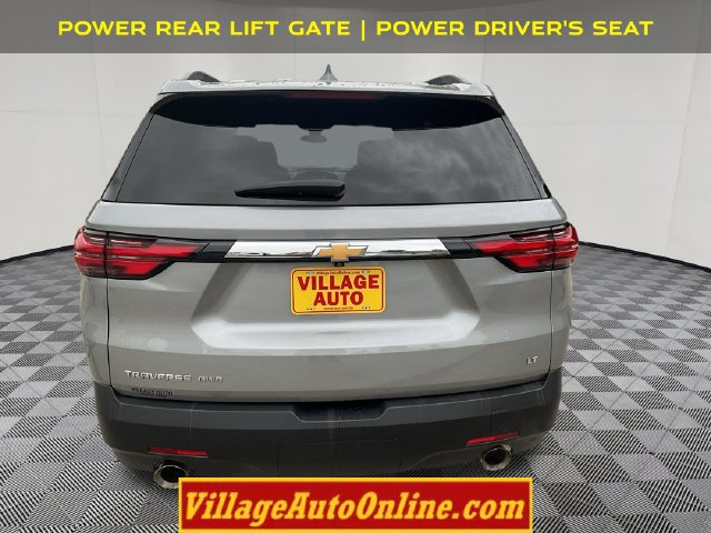 Used 2023 Chevrolet Traverse LT w/ LPO, Cargo Package AWD/4WD image 4