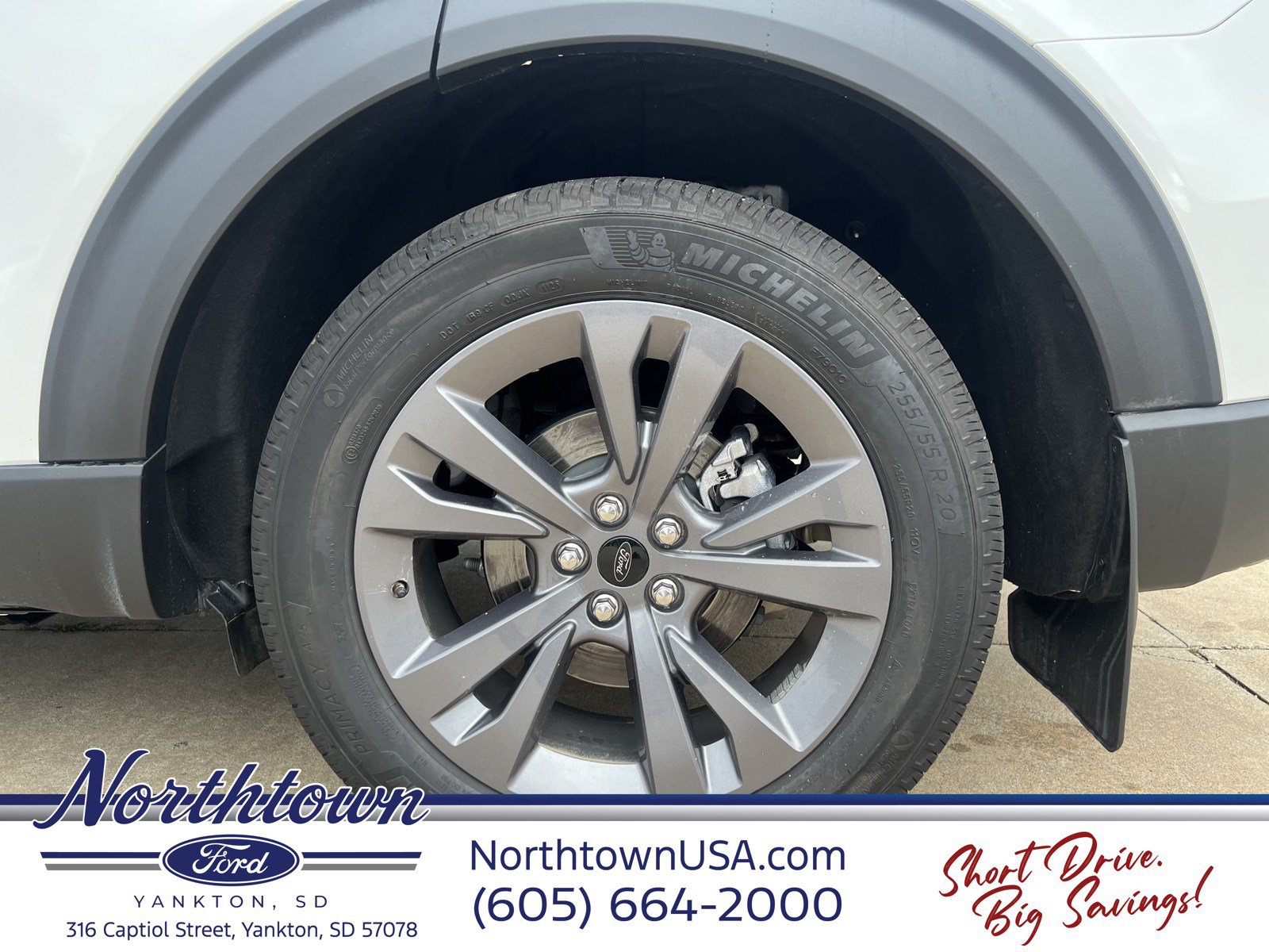 Used 2026 Ford Explorer Active w/ Active Comfort Package AWD/4WD image 12