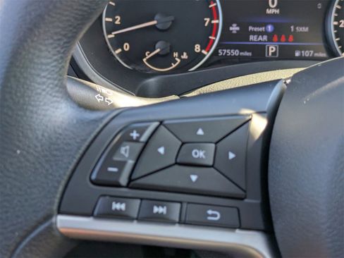 Used 2024 Nissan Altima 2.5 SV image 24