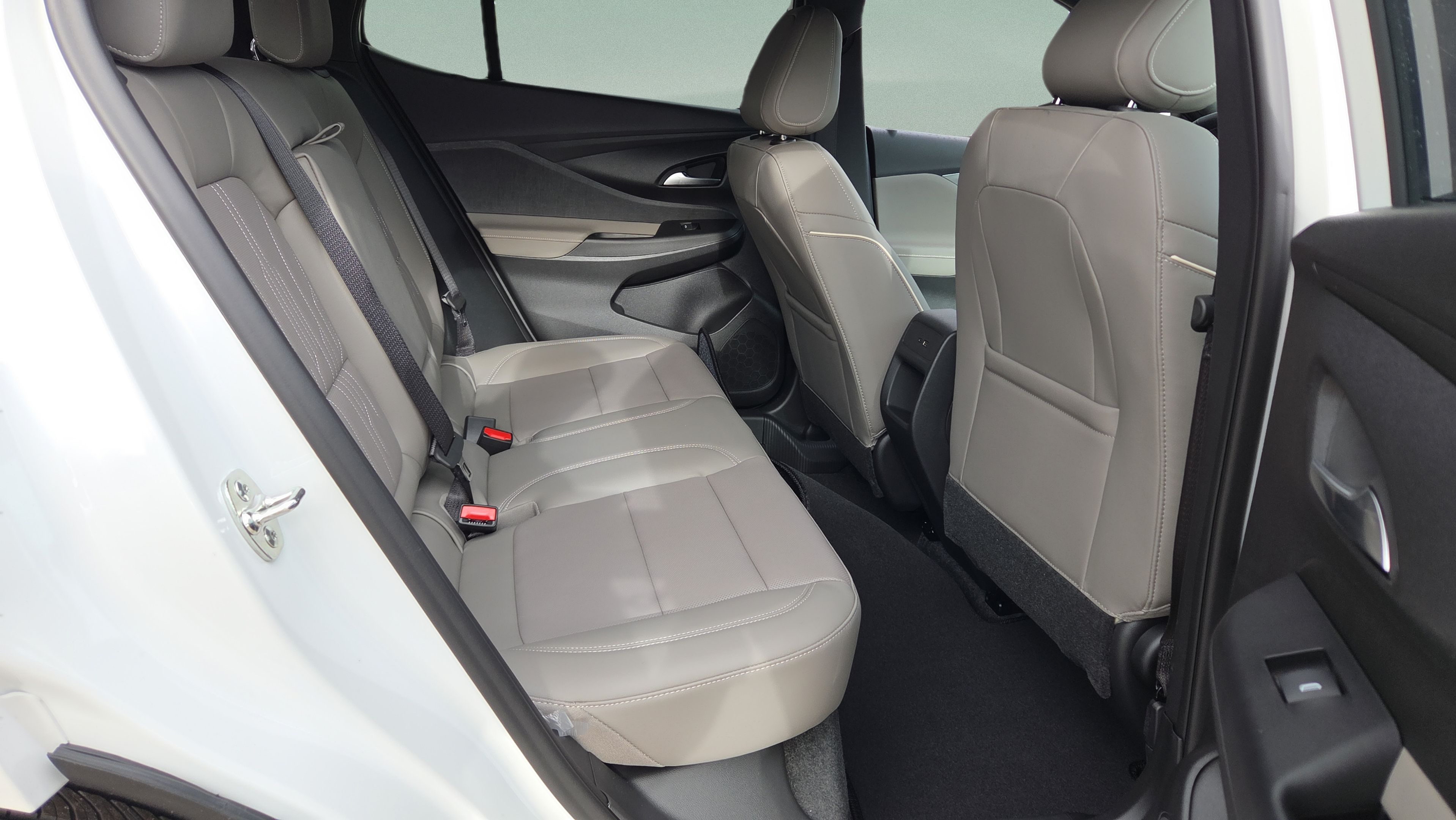 New 2026 Buick Envista Avenir FWD image 15