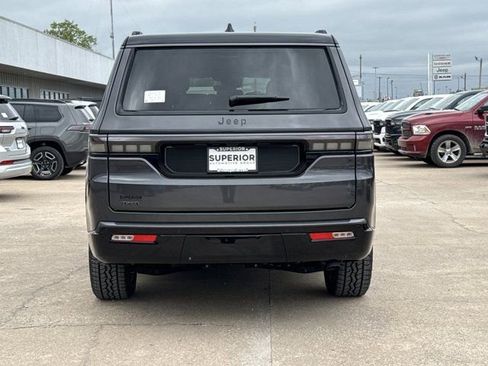New 2026 Jeep Grand Wagoneer 4WD image 4