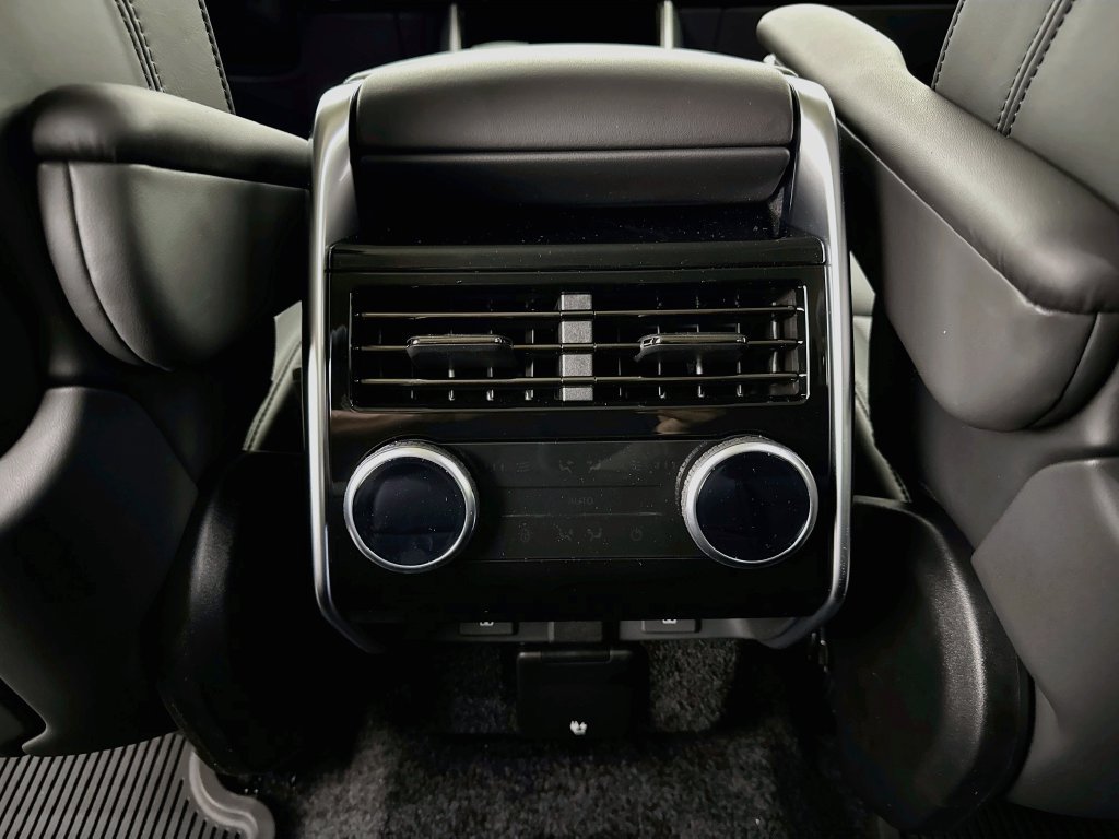 New 2027 Land Rover Range Rover SE AWD/4WD image 26