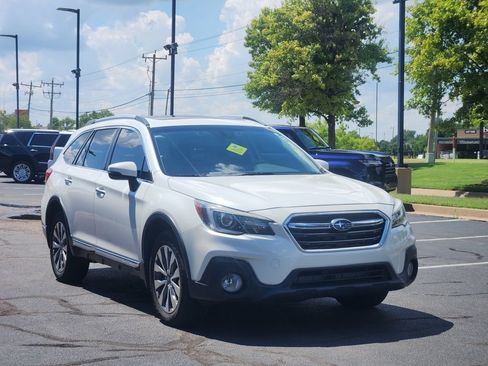 Used 2019 Subaru Outback 3.6R Touring w/ Protection Package #1 AWD/4WD image 3