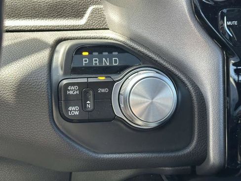 Used 2023 RAM 2500 Laramie w/ Night Edition image 21