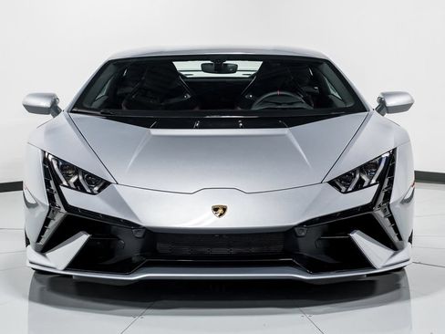 Used 2023 Lamborghini Huracan Tecnica RWD image 8