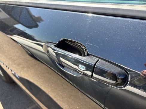 Used 2023 Chevrolet Equinox LS w/ LS Convenience Package image 6