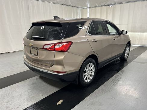 Used 2018 Chevrolet Equinox LT AWD/4WD image 2