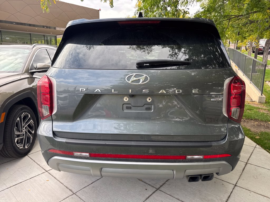 Used 2023 Hyundai Palisade SEL AWD/4WD image 12