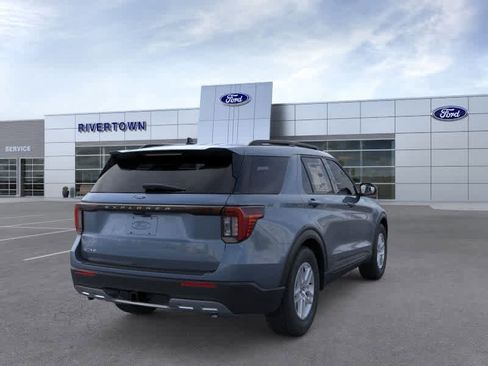 New 2026 Ford Explorer Active image 8