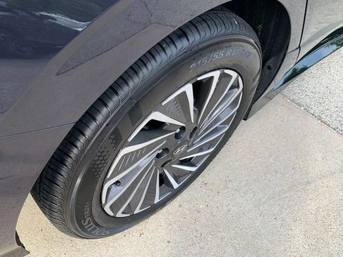 Certified 2025 Hyundai Sonata SEL FWD image 5
