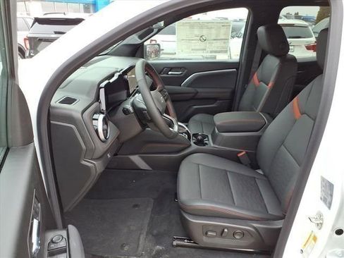 New 2026 Chevrolet Colorado Z71 w/ Technology Package image 12