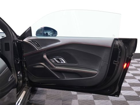 Used 2017 Audi R8 V10 plus image 25