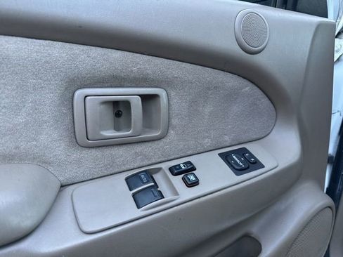 Used 2003 Toyota Tacoma 4x4 Xtracab V6 image 19