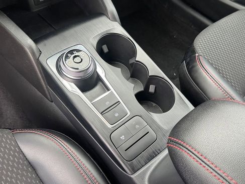Used 2025 Ford Escape ST-Line AWD/4WD image 25