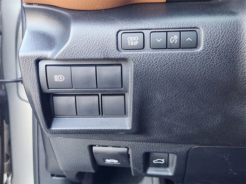 Used 2023 Lexus IS 300 w/ Comfort Package image 22