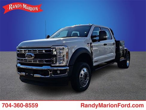 New 2026 Ford F450 XLT w/ XLT Value Package image 1