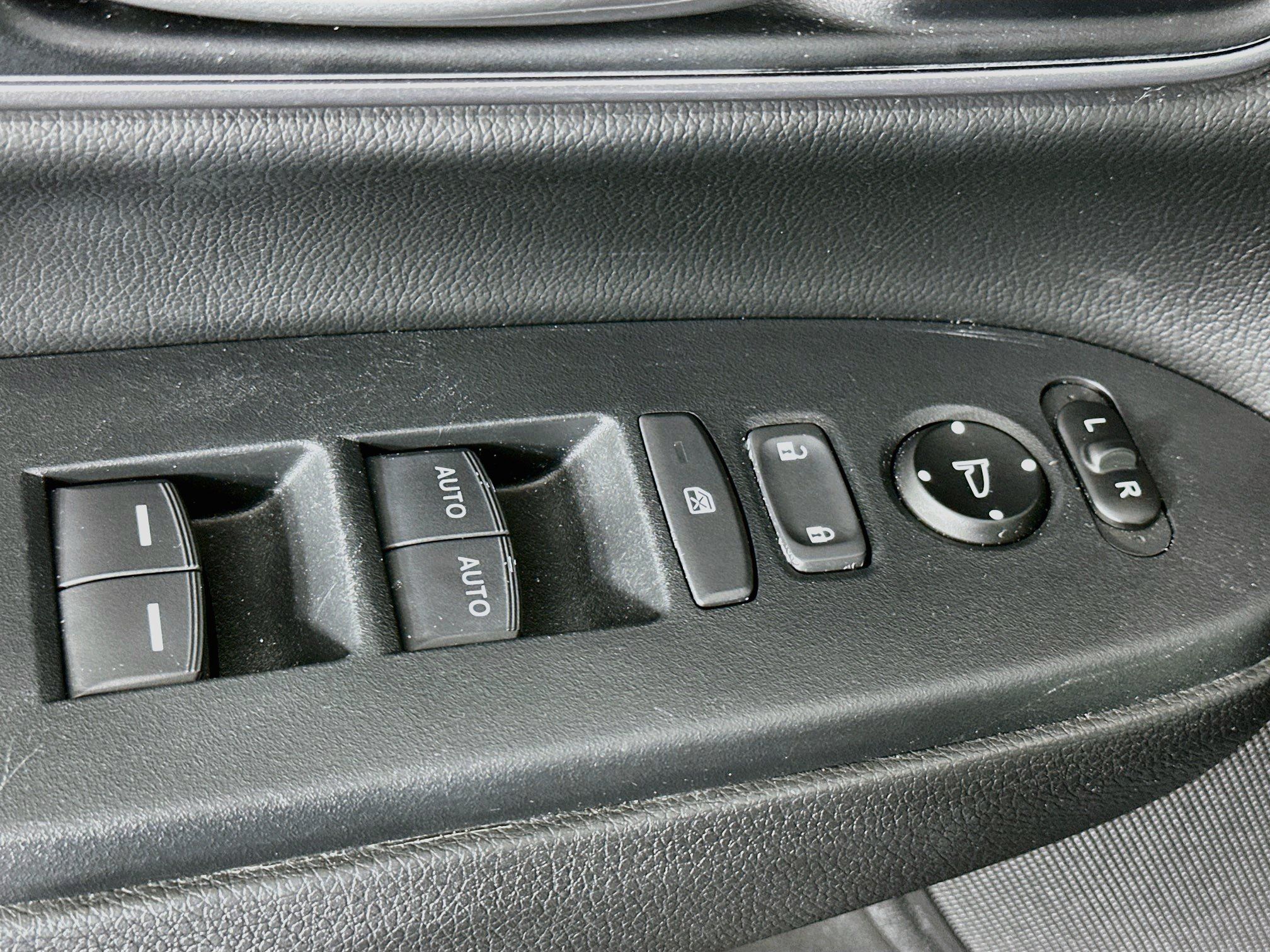 Used 2020 Honda CR-V EX-L image 15