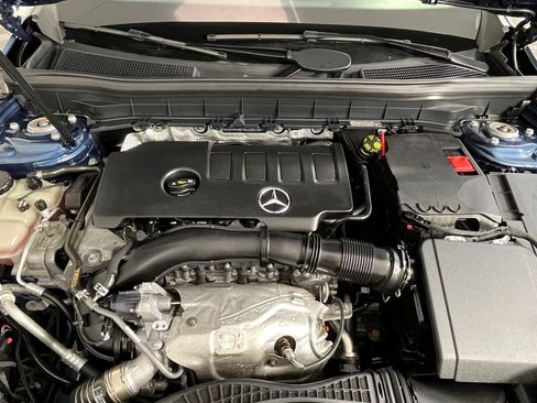 Used 2021 Mercedes-Benz GLB 250 4MATIC image 18