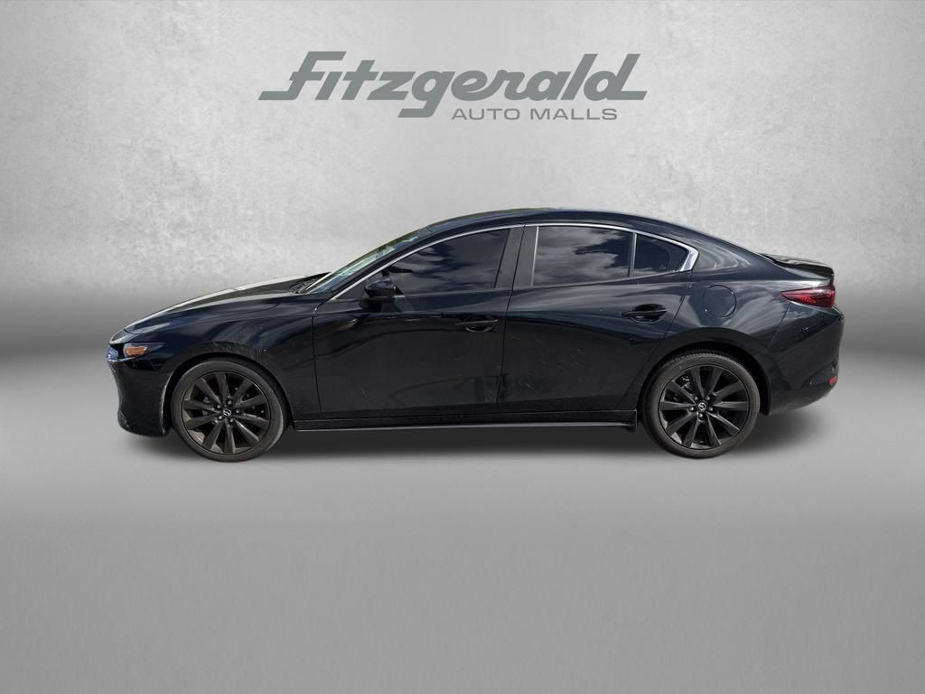 Used 2024 MAZDA MAZDA3 s FWD image 2
