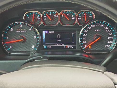 Used 2018 Chevrolet Silverado 1500 LT w/ All Star Edition AWD/4WD image 23