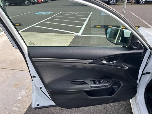 Used 2019 Honda Civic EX image 25