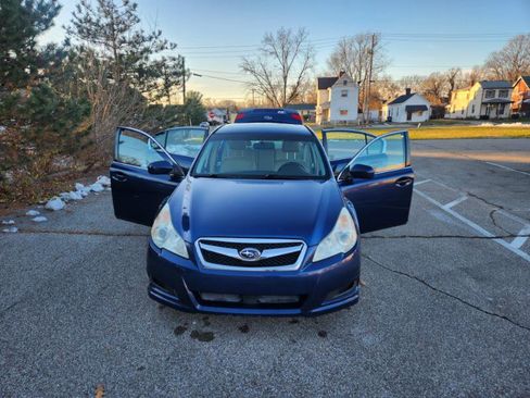 Used 2011 Subaru Legacy 2.5i Premium image 39