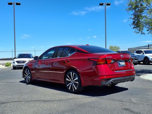 Used 2021 Nissan Altima 2.5 SR FWD image 4