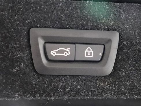 Used 2018 BMW 540i xDrive AWD/4WD image 69