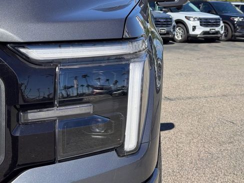 New 2026 Ford F150 Lariat w/ Equipment Group 501A Mid image 8